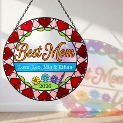 Custom Best Mom Stained Glass Suncatcher, Personalized Heart MOM Window Decor, Mother’s Day Gift, Family Name Keepsake, Sun Catcher